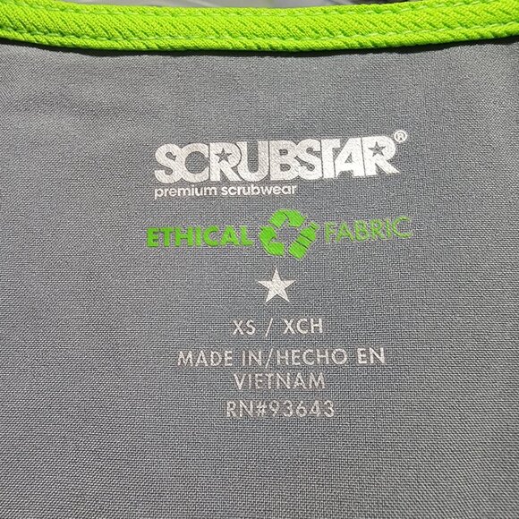 Scrubstar Womens Scrub Top Pockets Size XS Moisture Control 4-Way Stretch Gray - Picture 9 of 10